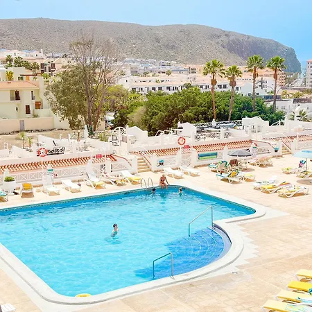 Coastal Modern Cristianos - Heated Pool, Ac, Big Terrace
