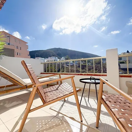 Coastal Modern Cristianos - Heated Pool, Ac, Big Terrace