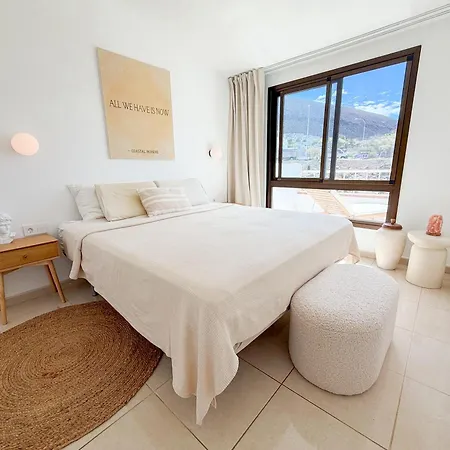 Apartmán Coastal Modern Cristianos - Heated Pool, Ac, Big Terrace *