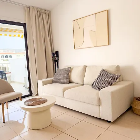 Coastal Modern Cristianos - Heated Pool, Ac, Big Terrace Апартаменты *
